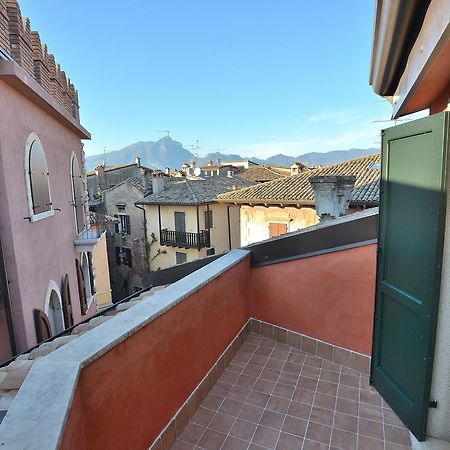 Apartment Del Pescatore Torri Del Benaco Exterior photo